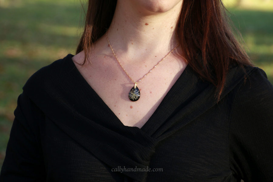collier equinoxe fleur reine anne