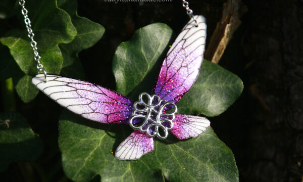 collier ailes de papillon ailes de fée laiton paillettes fantastique